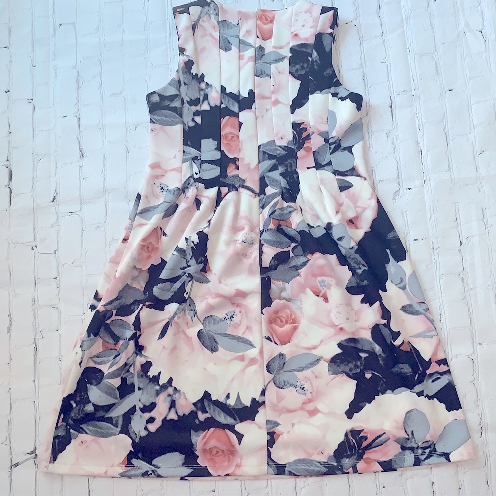 Charming Floral A-Line Dress 🌸